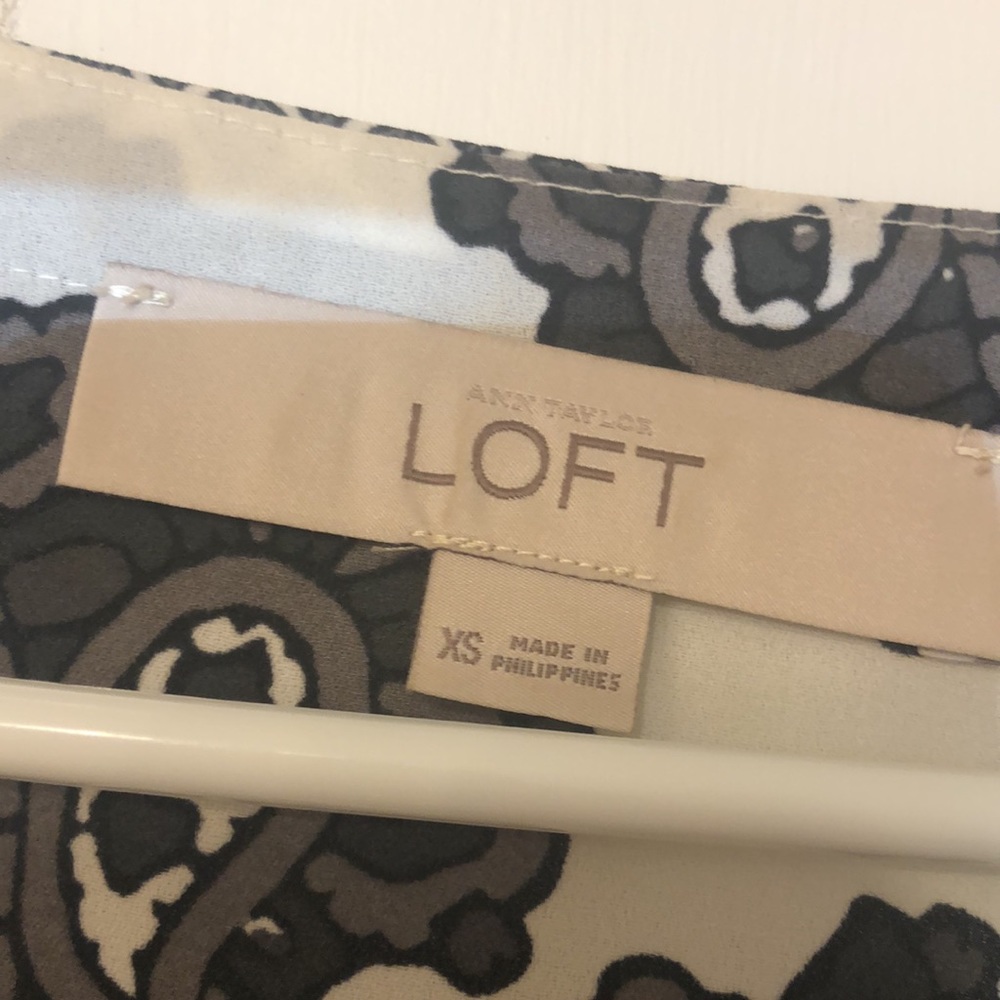 Loft Mod Pattern Blouse. - Picture 2 of 4